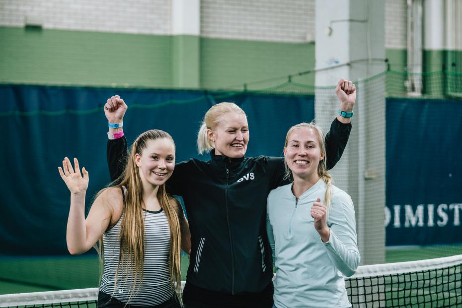 Naisten TEHO Sport Tennisliiga: nousijajoukkue OVS tähtää pudotuspeleihin