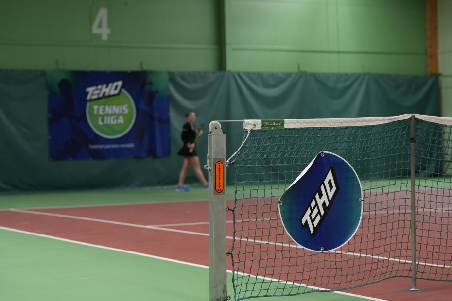 Smash ja HVS miesten TEHO Tennisliigan kärjessä puhtaalla pelillä