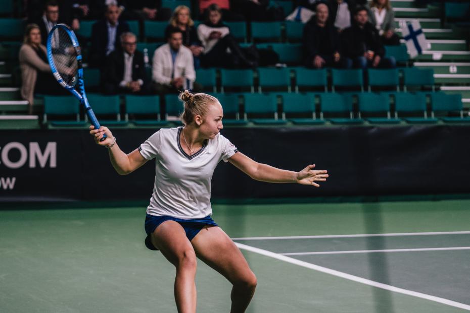 TEHO Sport Tennisliigan naisten sarjan avauksessa ÅLK, TaTS ja HVS voittoihin, Smash-Kotka ja Smash tasapeliin