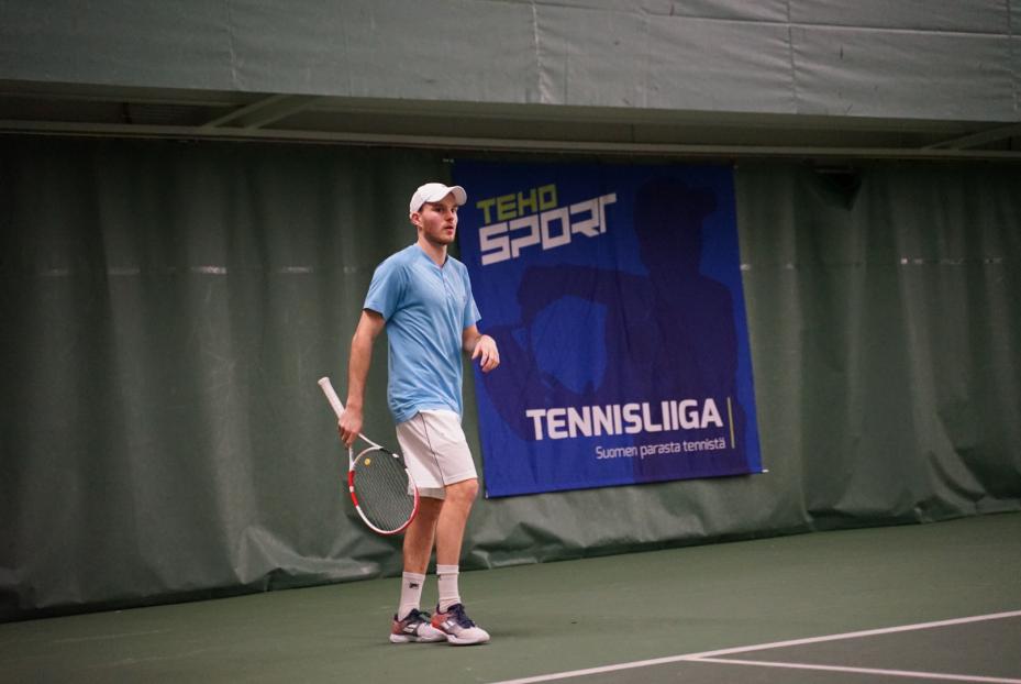 TEHO Sport Tennisliiga: Sarjakärjet vahvoja keskitetyllä kierroksella