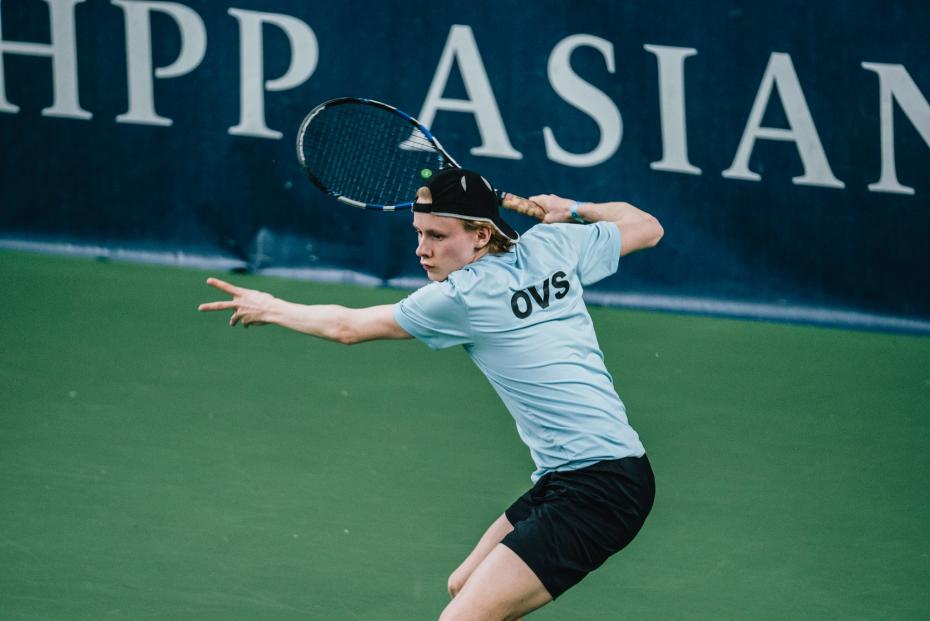 TEHO Sport Tennisliiga: Runkosarjan päätösviikonloppu käyntiin – OVS ja ETS voittoihin